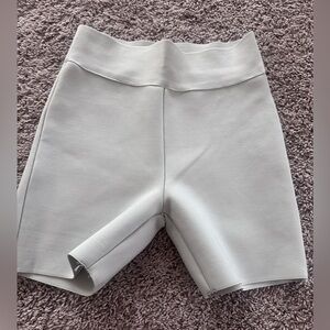 Preloved Women's Bandage Gray High-Waisted Shorts
